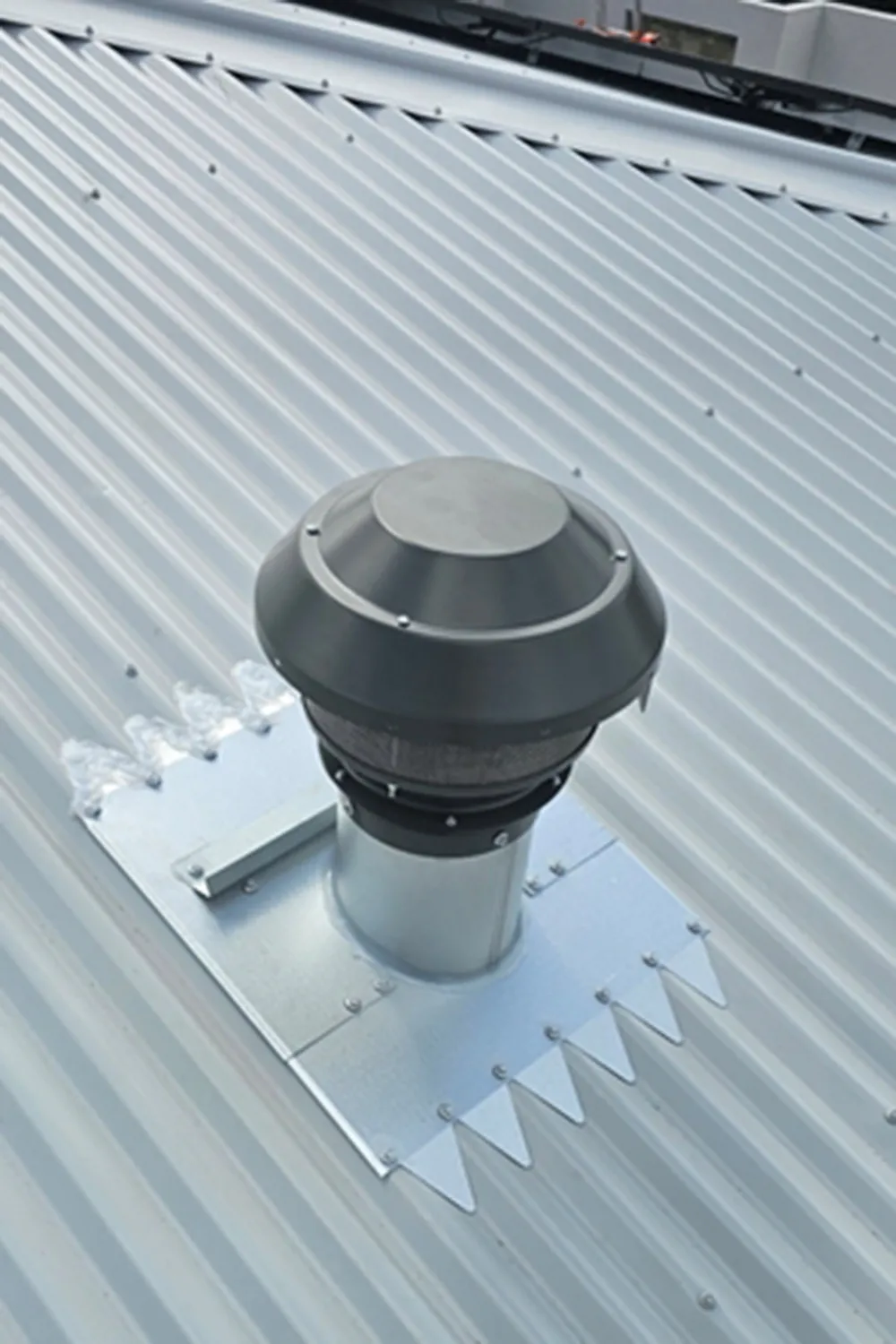 200mm -ARK-ProVent™ Adjustable Flume - Image 3