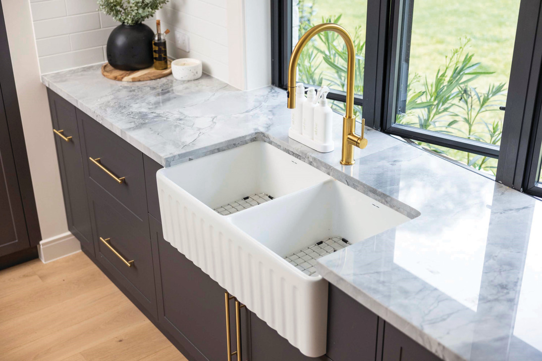 Sink Hafele Farmhouse double bowl sink - Image 3